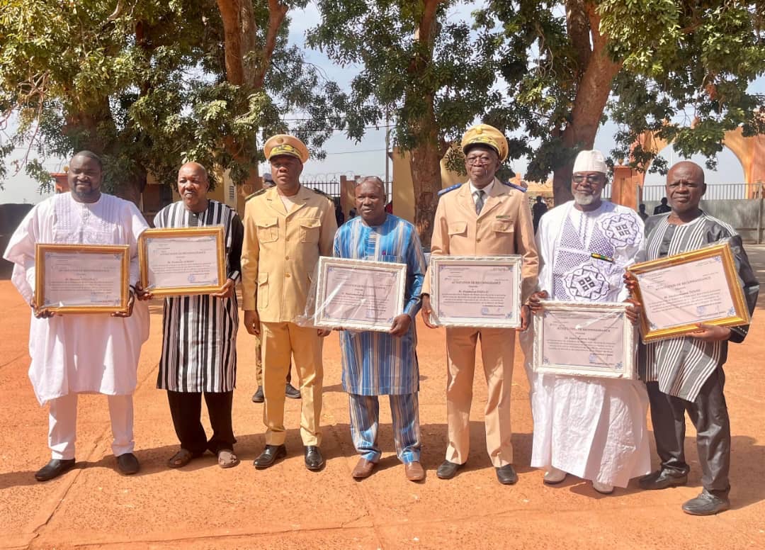 Mopti : six directeurs régionaux honorés avant leur départ à la retraite