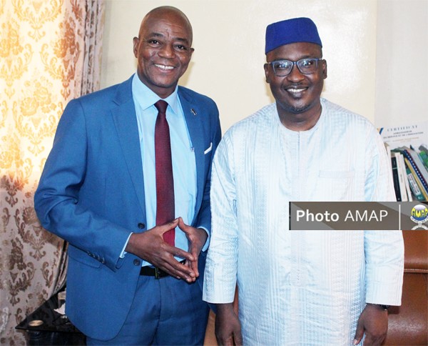 Partenariat : Le nouveau directeur de l’information d’Africable Télévision en visite à l’AMAP