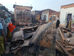Grand marché de Koutiala : Un incendie consume 65 kiosques 
