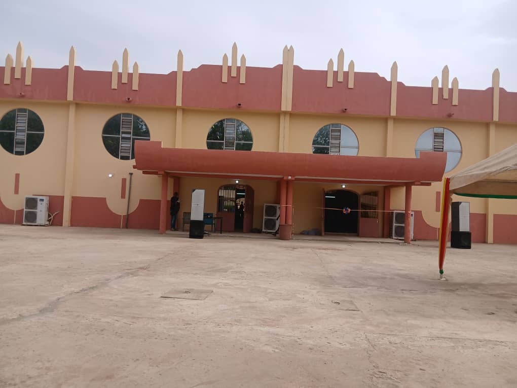 Kayes: Inauguration de la Salle de spectacles Massa Makan Diabaté rénovée