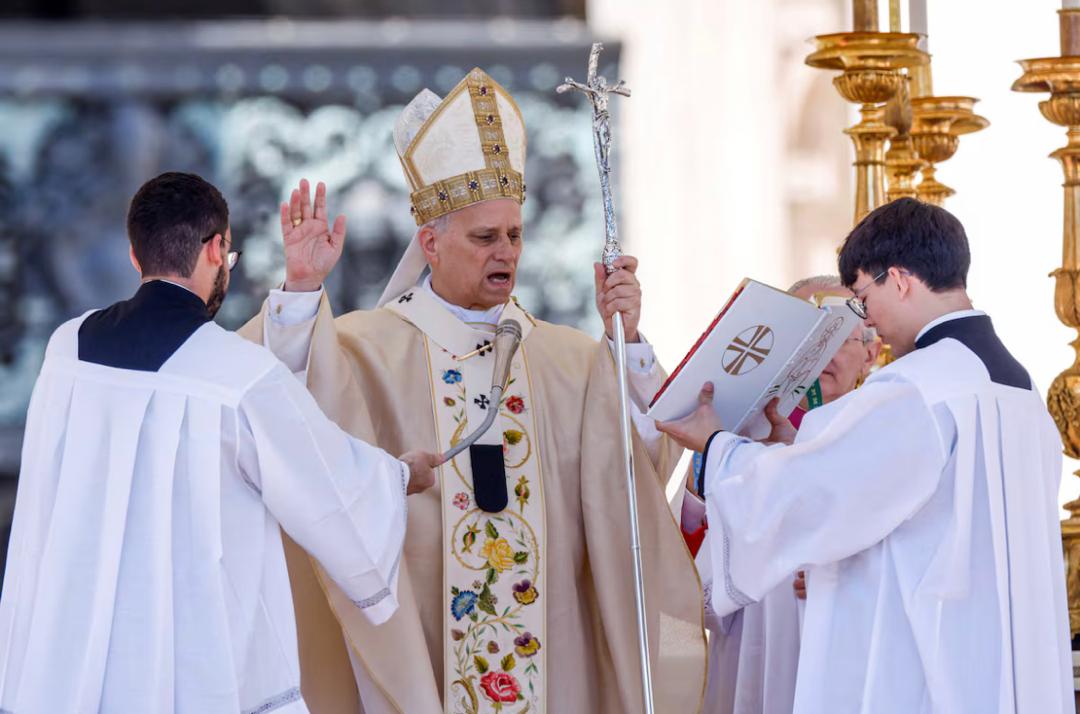 Pâques : Le Pape Léon XVI, dans son message, exhorte les dirigeants mondiaux à déposer les armes et à choisir la paix