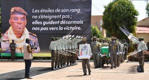 Cérémonie des obsèques militaires du Général de Corps d’Armée Sadio Camara : La Nation entière reconnaissante