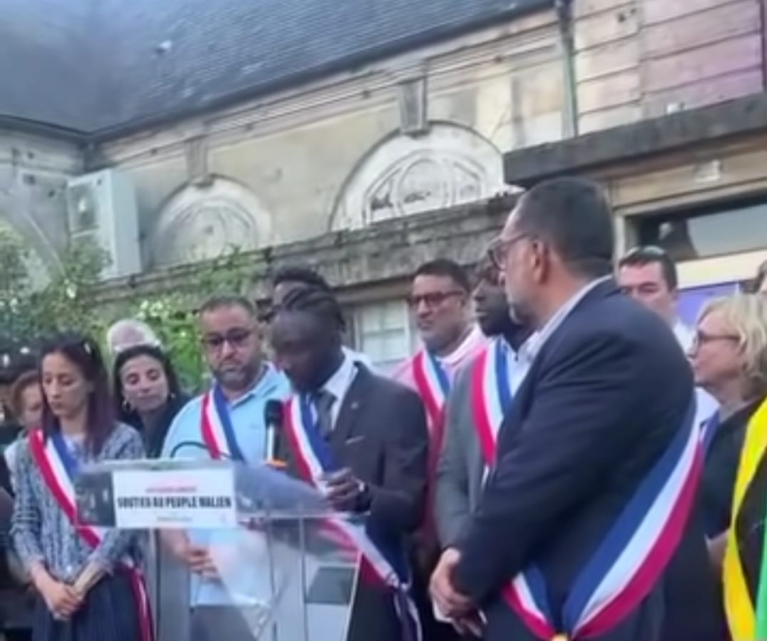 France : Rassemblement de soutien au Mali à Stains, après les attaques du 25 avril