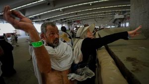 Arabie saoudite : plus de 1,5 million de pèlerins musulmans se rassemblent à Mina pour le rituel symbolique de lapidation