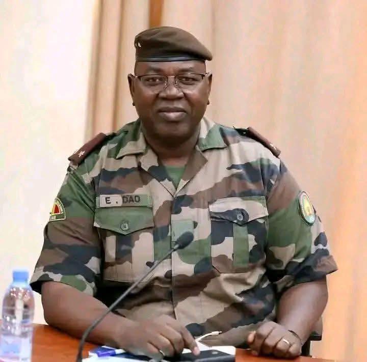 Commandement militaire : trois choses à savoir sur le nouveau CEMGA, le Général de divion Élisée Jean Dao