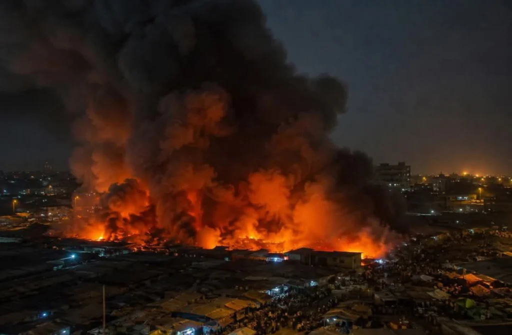 Economie : un Incendie violent s’est déclaré au Grand Marché de Bamako, dans la nuit du mercredi au jeudi