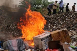 Tombouctou : des drogues et produits illicites d&rsquo;une valeur de près de 10 millions FCFA incinérés par l&rsquo;OCS