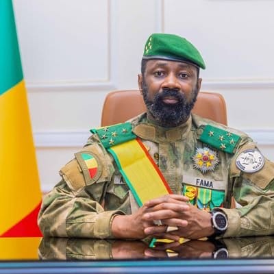 Diplomatie : Le Mali rétablit ses relations diplomatiques et rouvre son espace aérien avec l&rsquo;Algérie