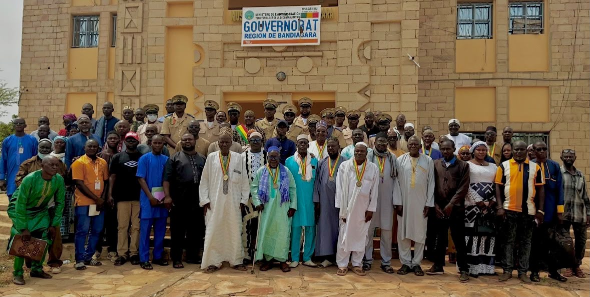 Région de Bandiagara : Atelier de Sensibilisation sur la Vulgarisation de la Constitution et des Réformes 2024
