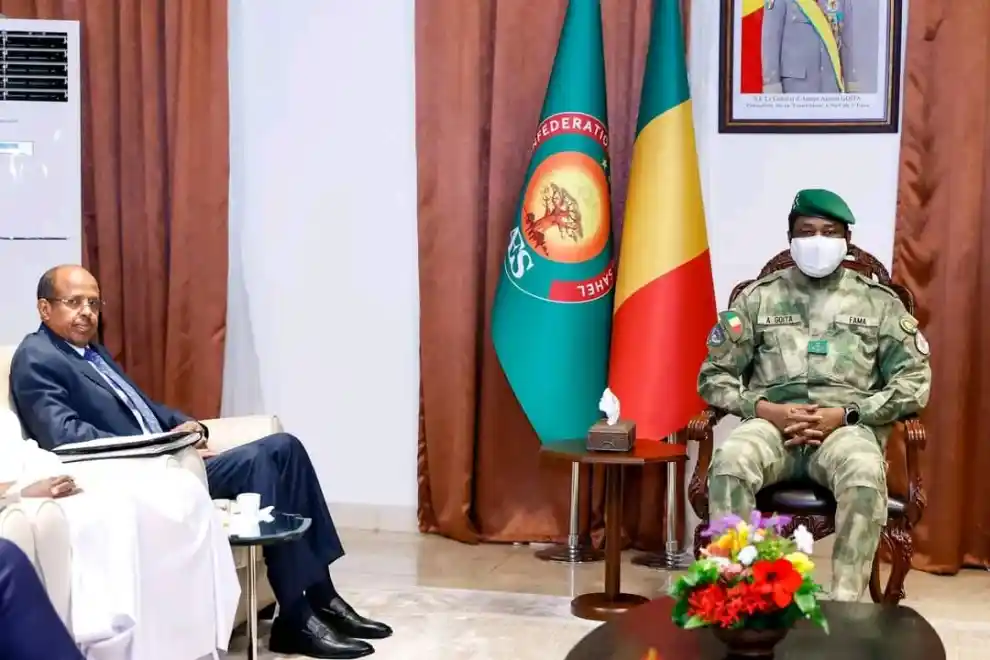 UA : Le président de la Commission reçu en audience, lundi à Koulouba par le Chef de l’Etat