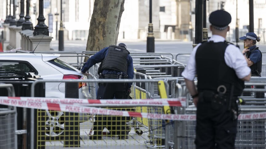 Angleterre : plusieurs morts dans une collision impliquant un véhicule de police