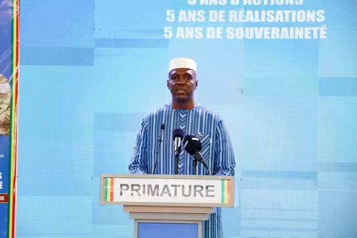 Transition : le Chef du gouvernement dresse le bilan des cinq ans et fixe les priorités de la prochaine phase