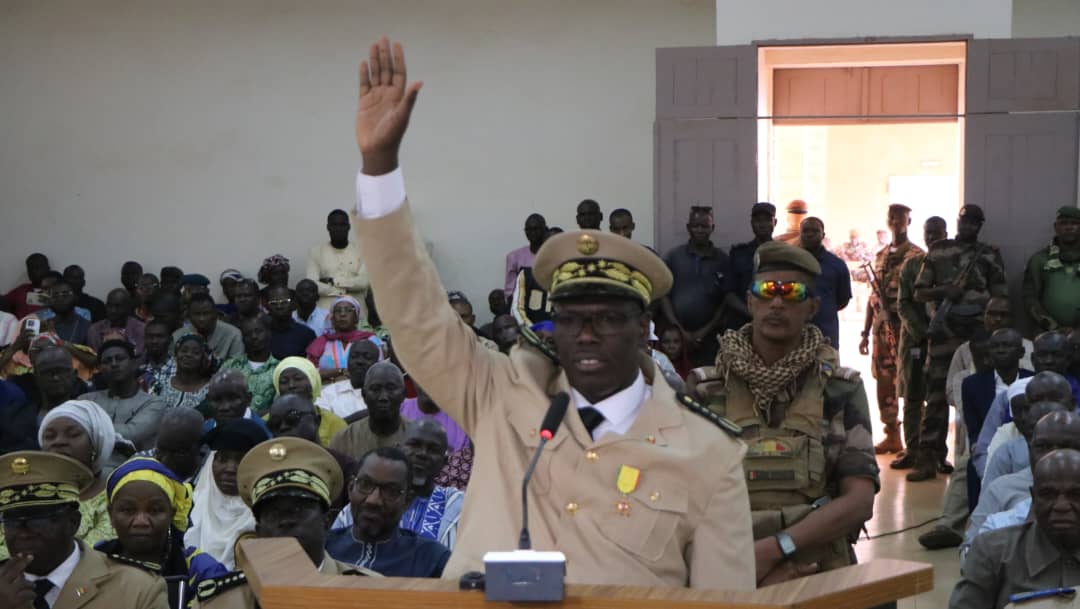 Ségou : le nouveau gouverneur Chiaka Magassa prête serment
