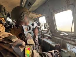 Lutte antiterroriste : les FAMa détruisent un camion logistique et frappent une base armée près de Tombouctou
