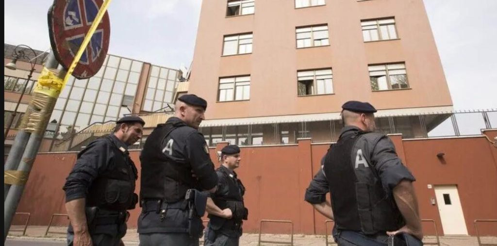 Italie : huit suspects interpellés dans une affaire de trafic de migrants entre l’Algérie, l’Italie et la France