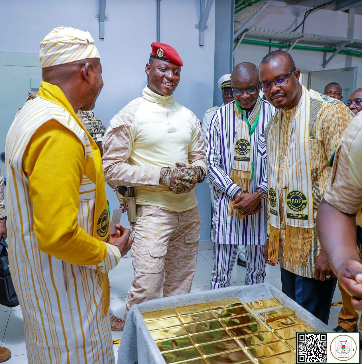 Burkina Faso : le président Traoré inaugure la première raffinerie d’or