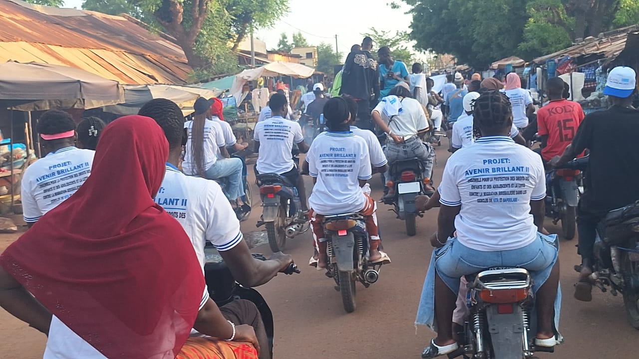 Bafoulabé : une caravane sensibilise sur les droits de l’enfant et les dangers de l’immigration irrégulière