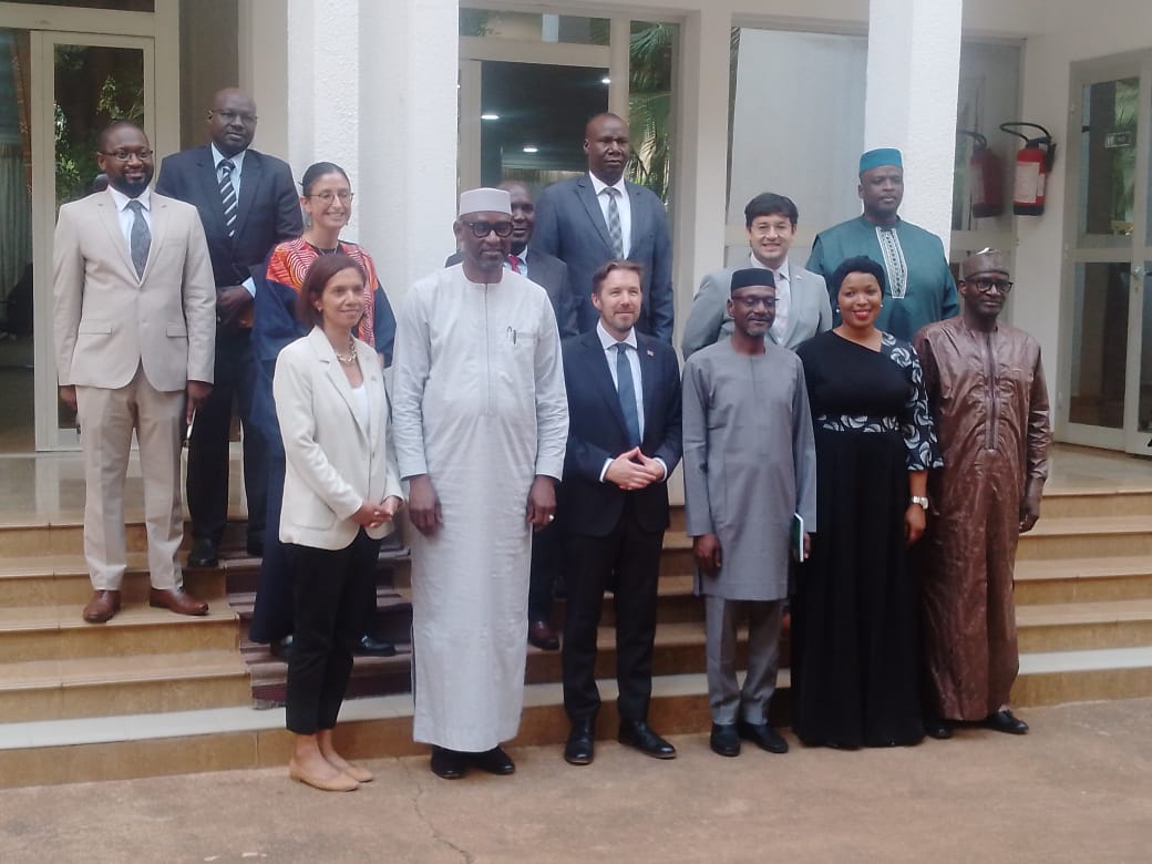 Coopération Mali–Royaume-Uni : Abdoulaye Diop reçoit la directrice Afrique du FCDO