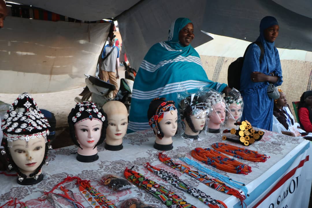 Société : Les tresses songhoy créées en fonction de la culture, de l’identité ethnique, des événements, des envies