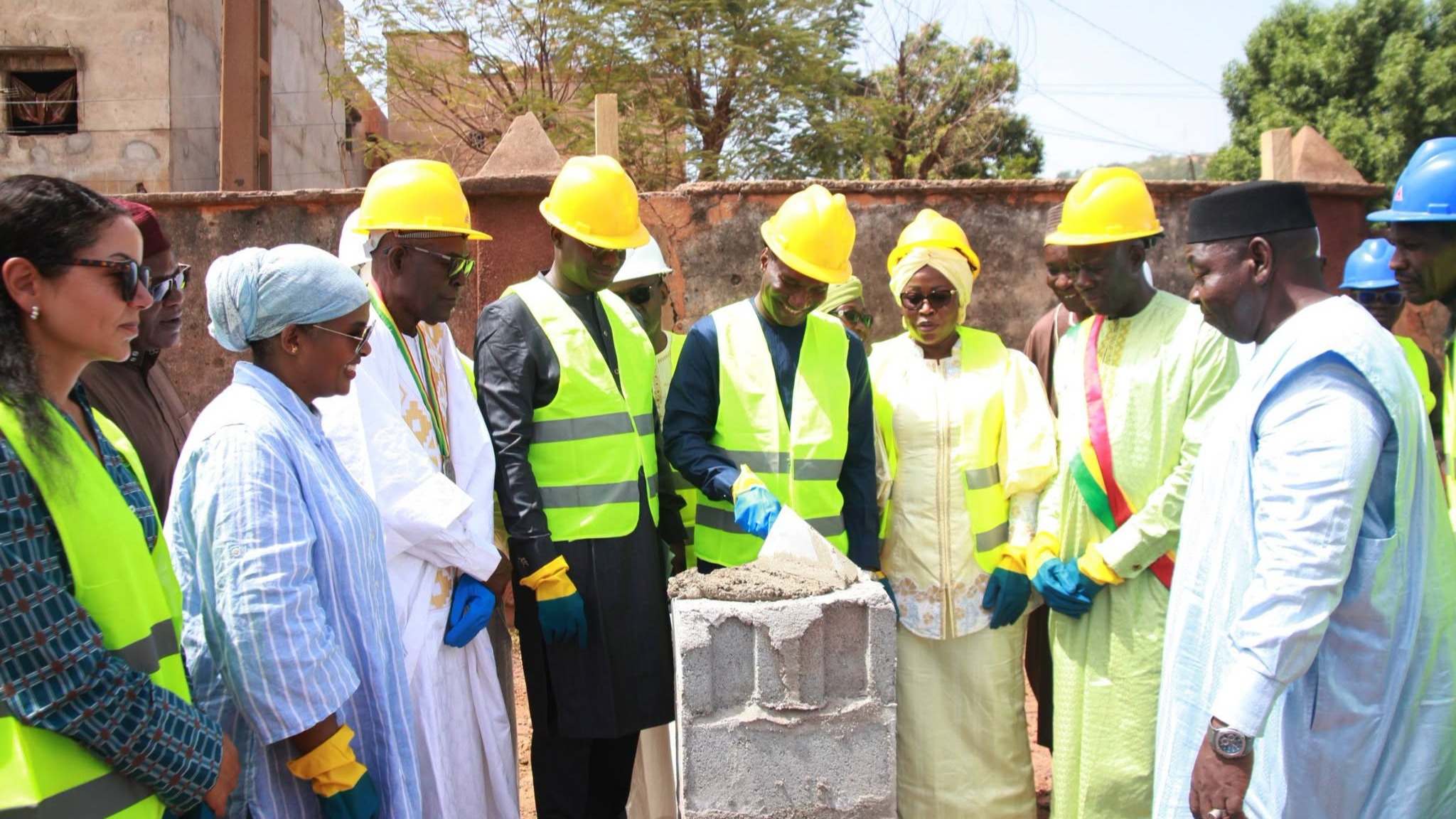 Education : Pose de la 1ère pierre de l’IFM Julius Nyeréré de Bamako et réhabilitation de ceux de Ségou et de Sikasso