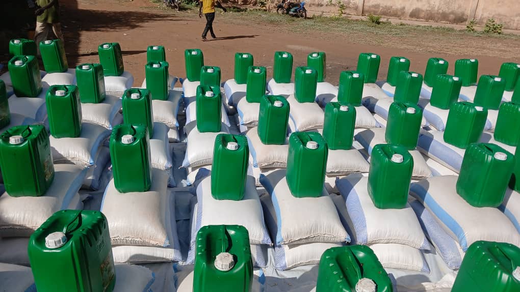 Ségou : 200 KITS ALIMENTAIRES REMIS AUX PERSONNES DÉMUNIES