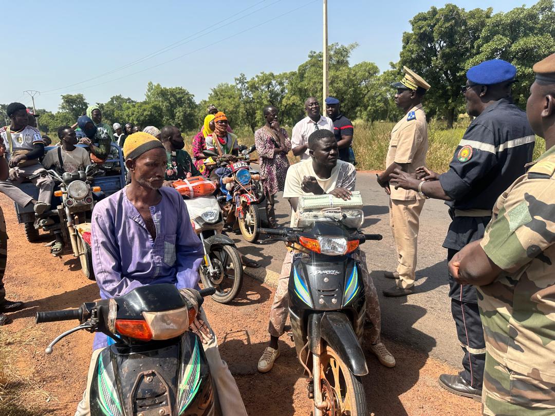 Kangaba : Le préfet sensibilise les usagers de la route au respect du code de la route et de l’excès de vitesse