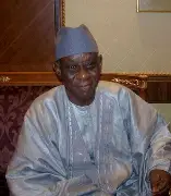 Deuil : l’écrivain et l’ancien ministre Sénégalais, Cheikh Hamidou Kane est décédé ce dimanche à 98 ans