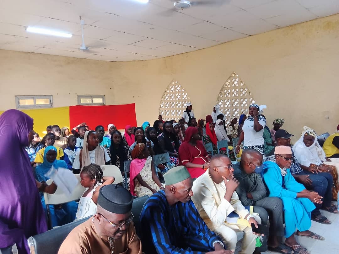 Tenenkou : sensibilisation des jeunes leaders de JIGIYA sur les IST, le mariage précoce et la planification familiale