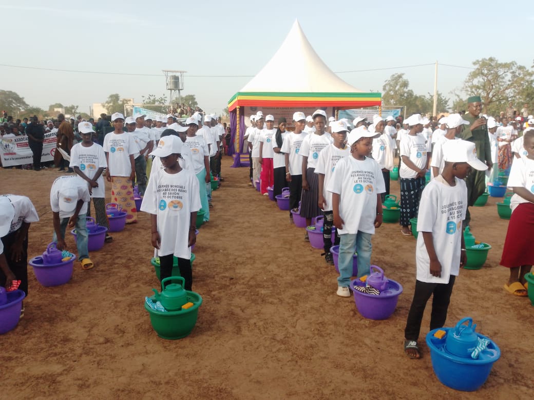 Journée mondiale du lavage des mains au savon : le Mali appelle à faire de l’hygiène un réflexe quotidien